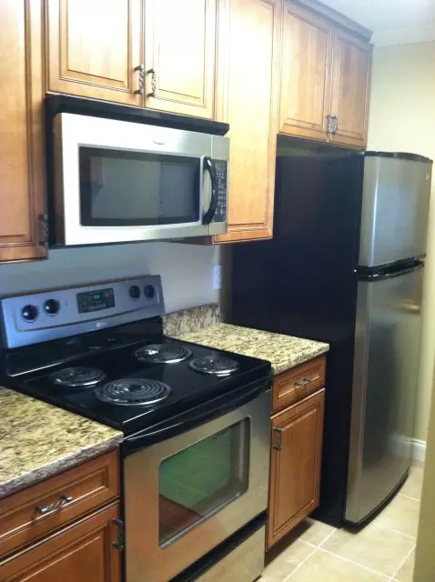 121 Wright St #A-2, Auburn, AL 36830 photo 3