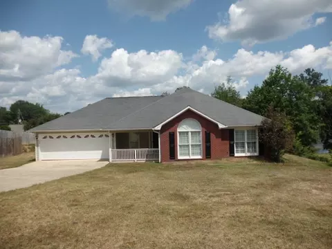 33 Lee Road 558, Phenix City, AL 36867 photo 1
