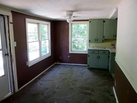9704 Lee Road 279, Valley, AL 36854 photo 2