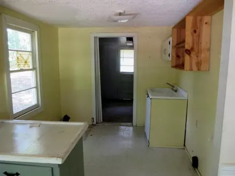 9704 Lee Road 279, Valley, AL 36854 photo 3