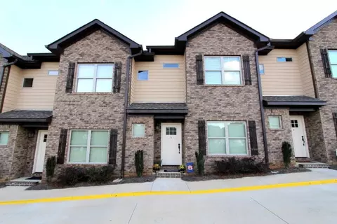 377 White St #E, Auburn, AL 36830 photo 1