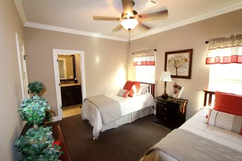 377 White St #E, Auburn, AL 36830 photo 6