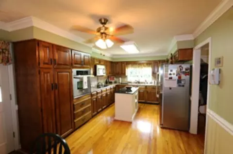 108 Thomas St, Lagrange, GA 30240 photo 3
