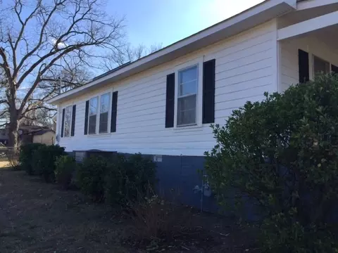 124 E 18th St, Lanett, AL 36863 photo 6