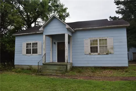 1646 River, Valley, AL 36854 photo 1