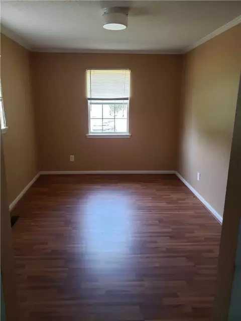 1099 Mitchell St, Valley, AL 36854 photo 2