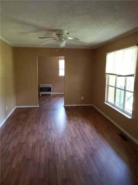 1099 Mitchell St, Valley, AL 36854 photo 3