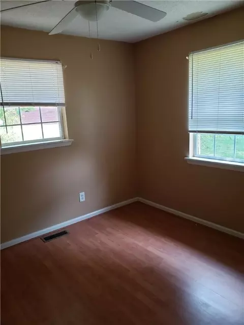 1099 Mitchell St, Valley, AL 36854 photo 4