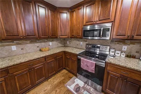 931 Greenburt Rd, Seale, AL 36875 photo 14
