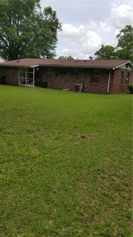 208 Webbs St, Tuskegee, AL 36083 photo 8