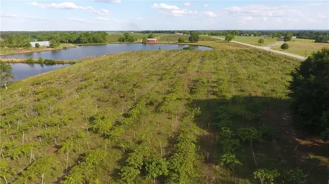 398 Mccain Ln, Notasulga, AL 36866