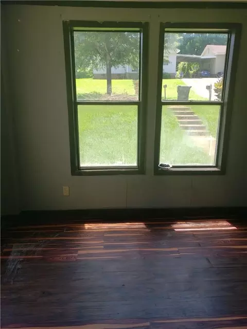 413 Bailey St, Valley, AL 36854 photo 6