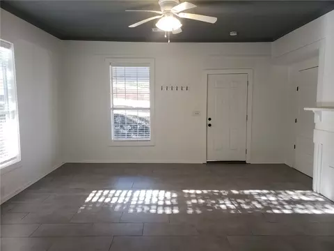 16 Lower St, Valley, AL 36854 photo 9