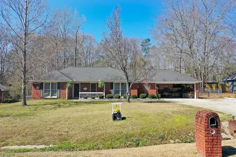 76 Windsor Pl, Smith Station, AL 36877 photo 1