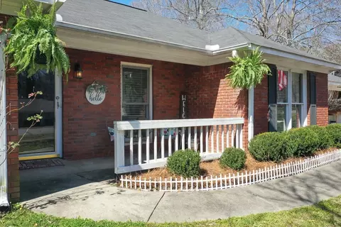 76 Windsor Pl, Smith Station, AL 36877 photo 6