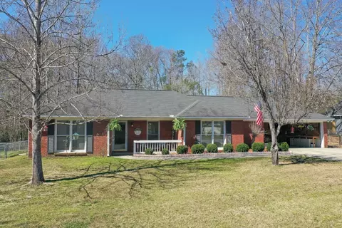 76 Windsor Pl, Smith Station, AL 36877 photo 3