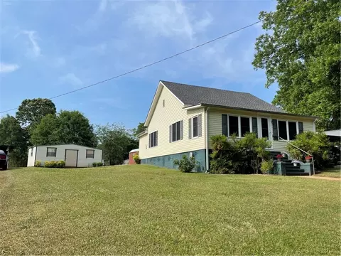 413 Spring St, Valley, AL 36854 photo 2
