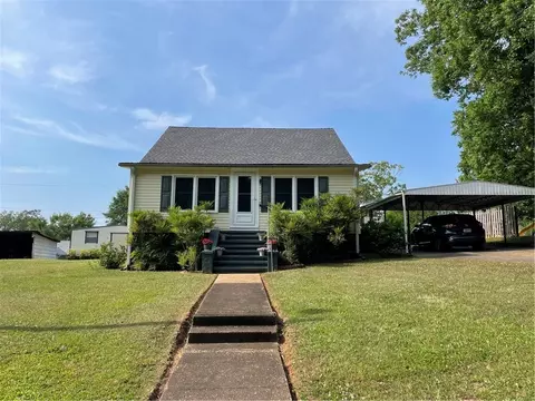 413 Spring St, Valley, AL 36854 photo 1