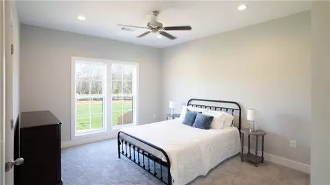 19 Crossing Ct E, Valley, AL 36854 photo 17