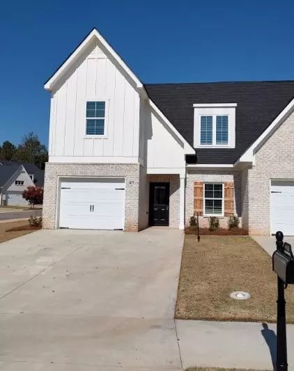 611 Thornberry Dr, Auburn, AL 36830