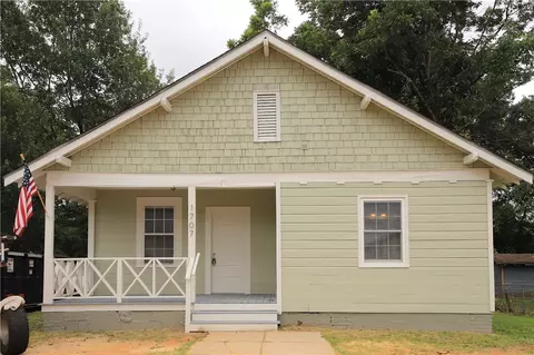 1707 2nd Ave, Opelika, AL 36801