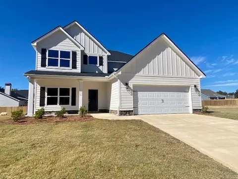 1016 Finn Ct, Opelika, AL 36801