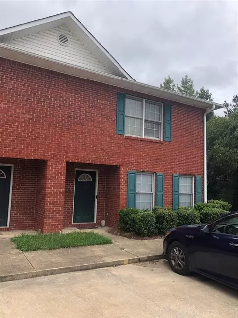 147 Harmon Dr #D, Auburn, AL 36830 photo 2