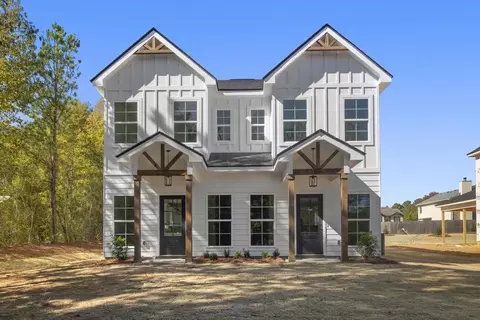 115 Cove Creek Dr, Opelika, AL 36804