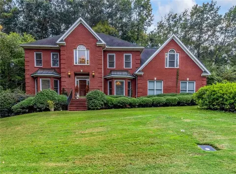 174 Asheton Ln, Auburn, AL 36830