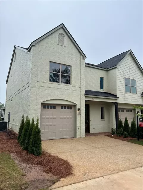 296 E Longleaf Dr, Auburn, AL 36832 photo 1