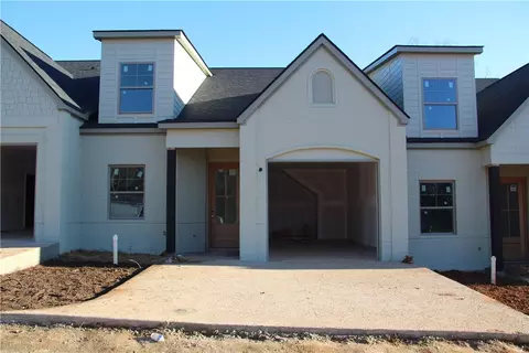 278 E Longleaf Dr, Auburn, AL 36832