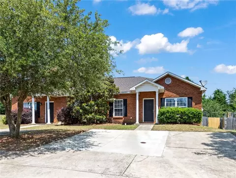 726 Meagan Ln, Auburn, AL 36832