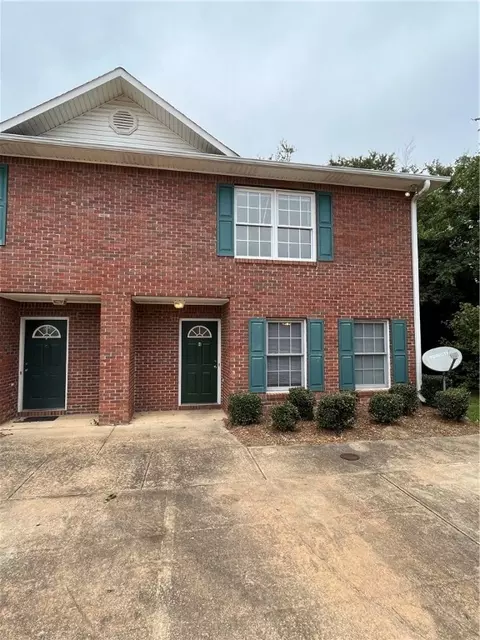 147 Harmon Dr #H, Auburn, AL 36830