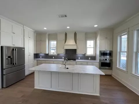 3389 Eagle Trl, Opelika, AL 36801 photo 4