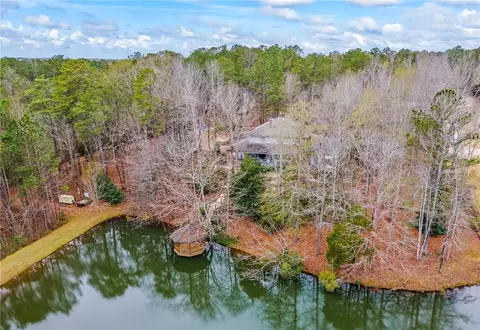 585 Hamilton Hills Dr, Auburn, AL 36830