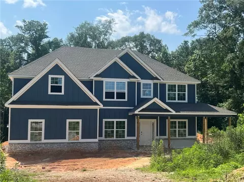 426 Lee Road 295, Smiths Station, AL 36867