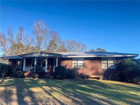 6212 Al Highway 199, Notasulga, AL 36866