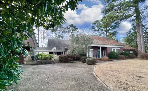 714 S Dean Rd, Auburn, AL 36830