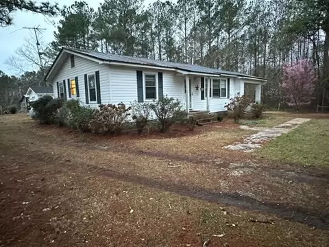 24101 Veterans Memorial Pkwy, La Fayette, AL 36862
