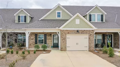 49 Merlin St #C1, Opelika, AL 36801