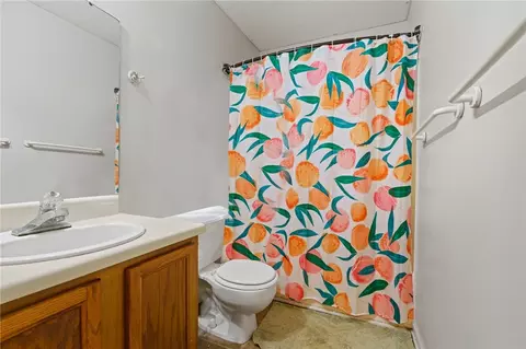 1016 Stonegate Dr #E, Auburn, AL 36832 photo 7