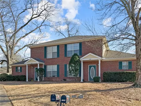 1094 Princeton Pl, Auburn, AL 36830