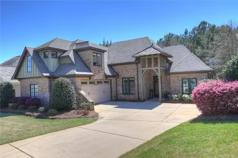 990 Garrison Ln, Auburn, AL 36830