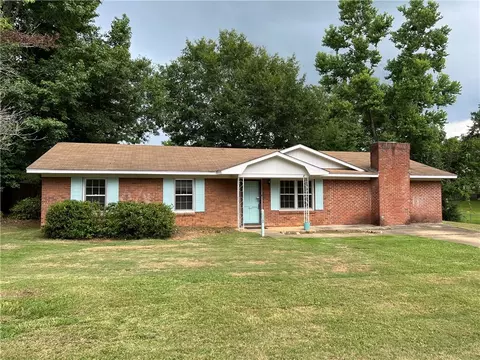 110 Carol Ave, Opelika, AL 36804