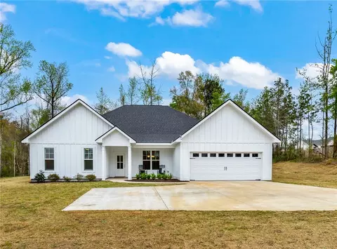 190 Lee Road 2222, Salem, AL 36874