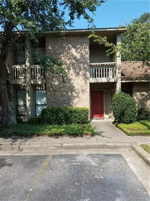 1000 Stonegate Dr #C, Auburn, AL 36832