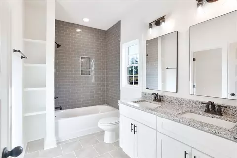 1004 Crossing Ct E, Valley, AL 36854 photo 15