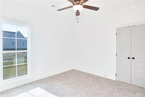 1004 Crossing Ct E, Valley, AL 36854 photo 17