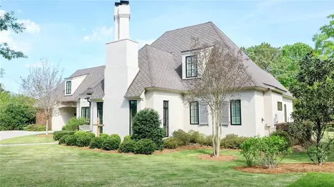 2007 E Lake Blvd, Auburn, AL 36830