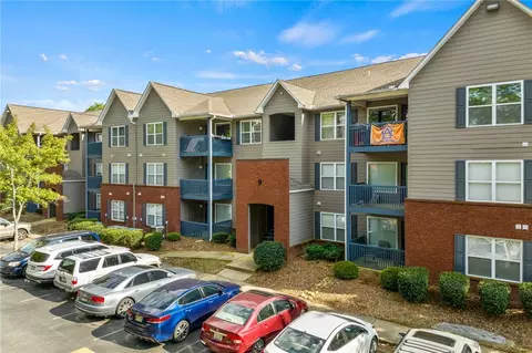 1114 S College St #9303, Auburn, AL 36830